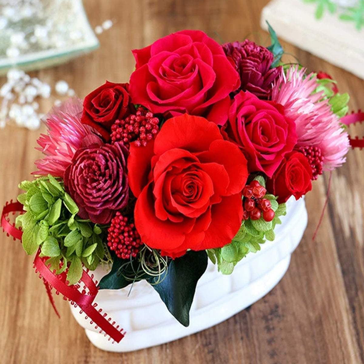 【Valentine's Day Special】Preserved Red Roses & Chocolate Cake